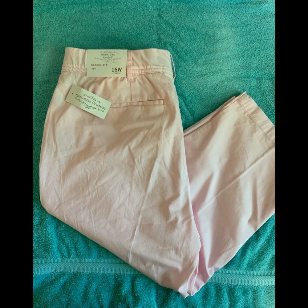 NWT Christopher & Banks PINK CAPRI PANTS  size 16W
